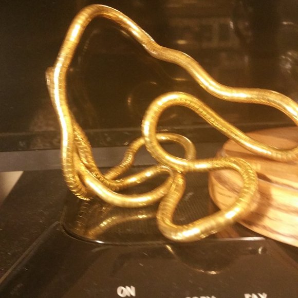 METAL SCRUNCH JEWELRY   BUY 1 GET 1 FREE !!!  MAKE GREAT GIFTS !!! - Picture 11 of 16